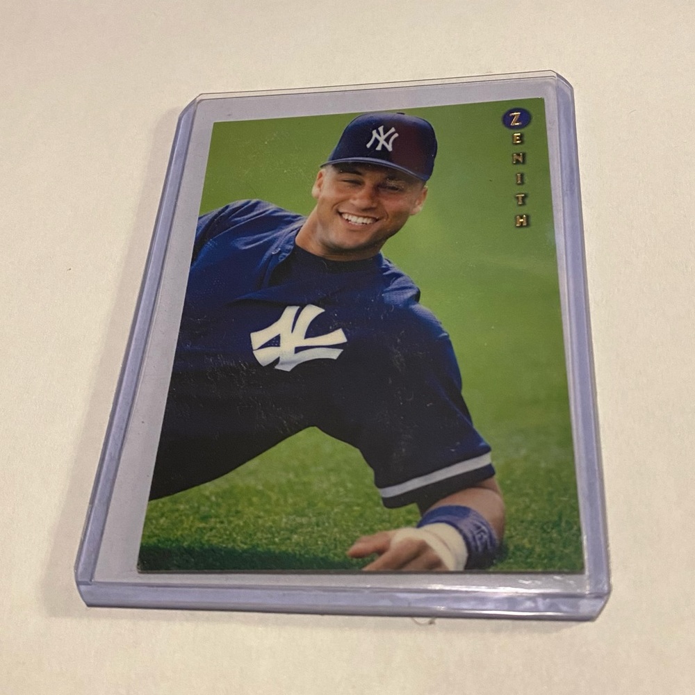 Derek Jeter 1997 Pinnacle Zenth Baseball Card Vintage Collectible